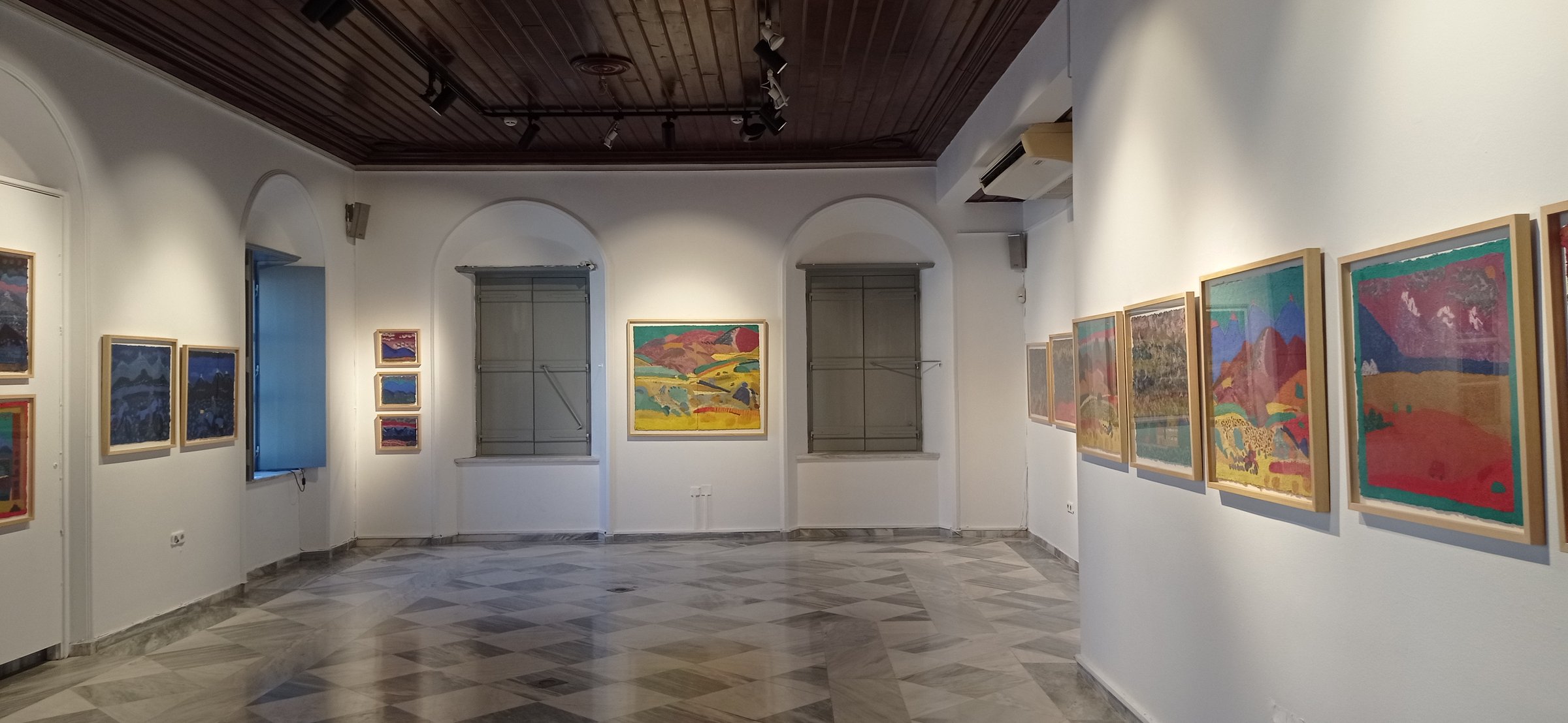 Dampen installation view